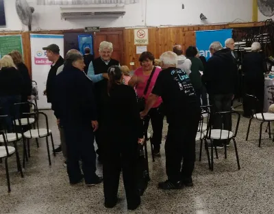 Gran convocatoria en el operativo conjunto de PAMI y ANSES en Quilmes Oeste