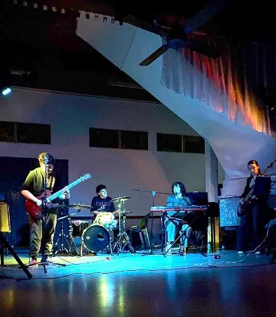 Noche de Rock en el Colegio San José a beneficio del Hospital de Quilmes