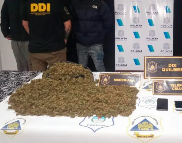 Cayó banda que repartía marihuana a domicilio: Tenían casi 2 kilos de droga