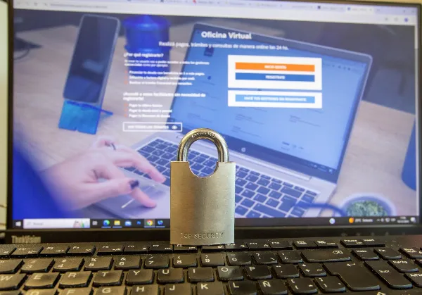 AySA advierte sobre estafas en redes sociales y comparte consejos para prevenirlas