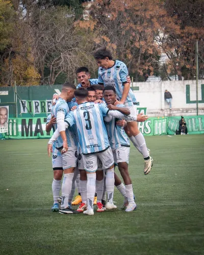 “Los Mates” volvieron al triunfo frente a Excursionistas