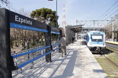 Milagro en la estación de Ezpeleta: Sobrevivió al ser embestido por el Tren