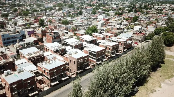 Avanza la reurbanización en Villa Itatí impulsada por el OPISU