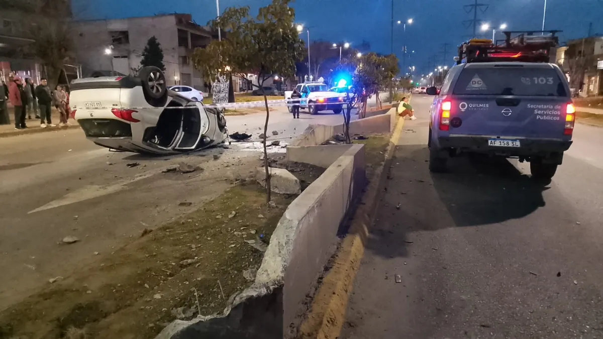 Violento accidente en Ezpeleta: El conductor dio positivo en el test de alcoholemia
