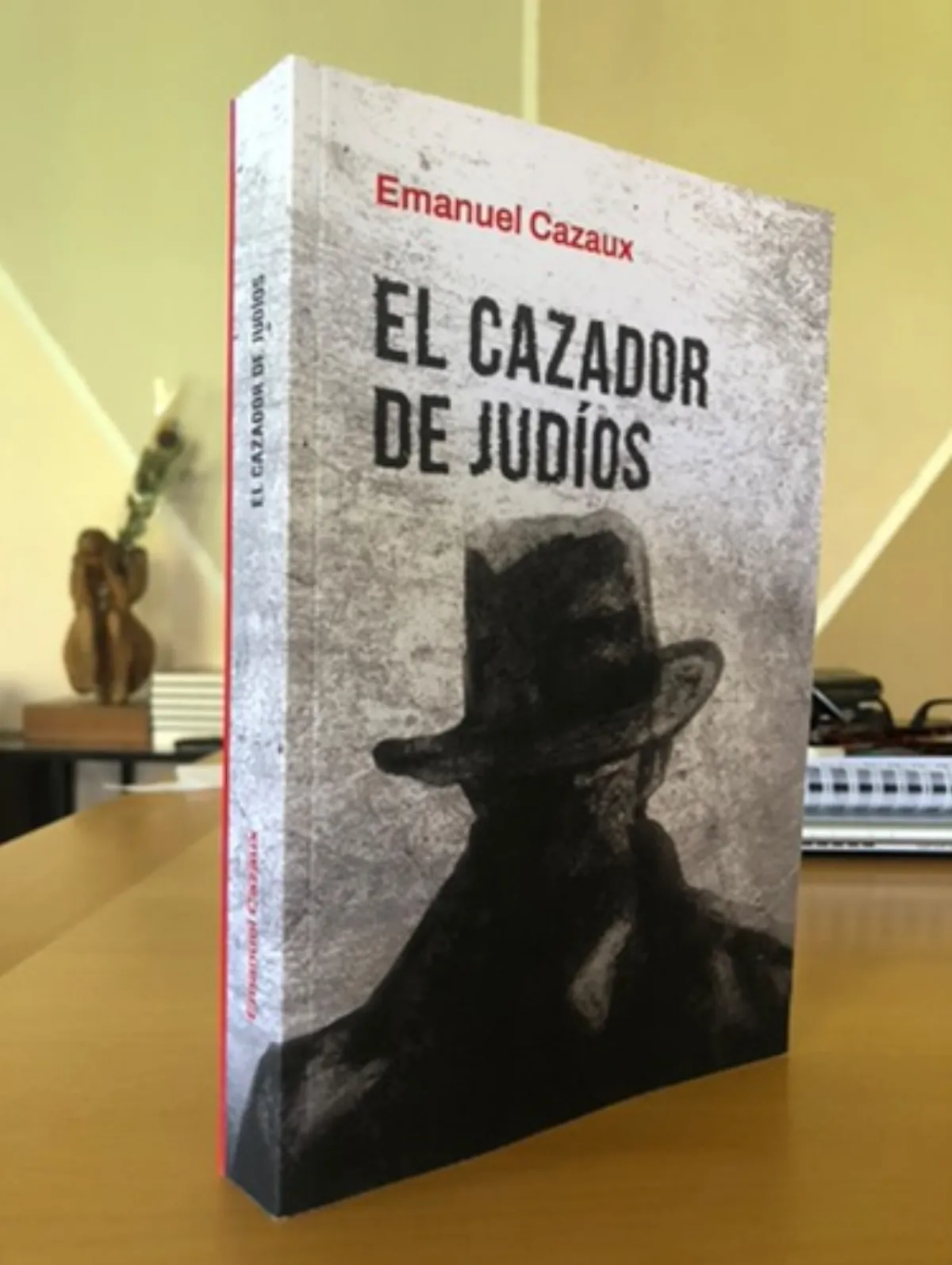 Emanuel Cazaux presentará su novela en Bernal