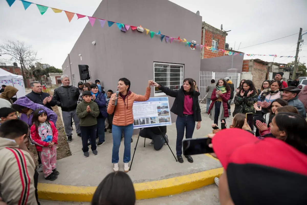 Quedó inaugurado el CAPS "La Loma" de Bernal Oeste