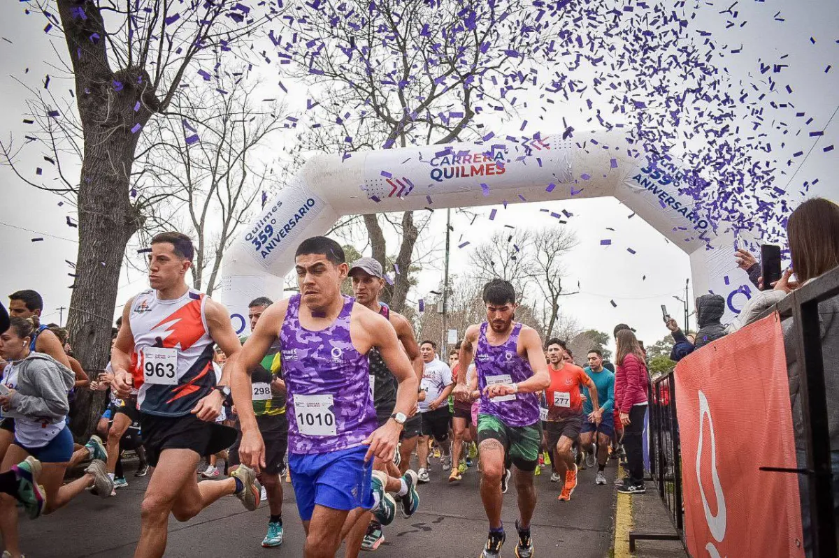 Más de 4.000 corredores participaron de la carrera aniversario de Quilmes