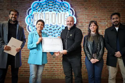 Mayra Mendoza mantuvo un encuentro con autoridades de Cervecería Quilmes