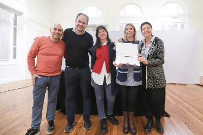 Presentaron la reactivación de obras en escuelas secundarias y entregaron subsidios a establecimientos educativos