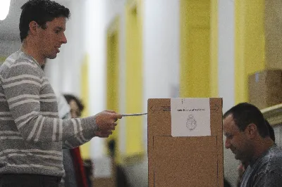 Cambios en las escuelas de Quilmes: ¿Cómo saber dónde votar el 7 de septiembre?