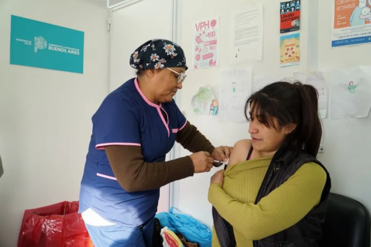 La Provincia envía turnos para vacunar a quienes no hayan tenido dengue