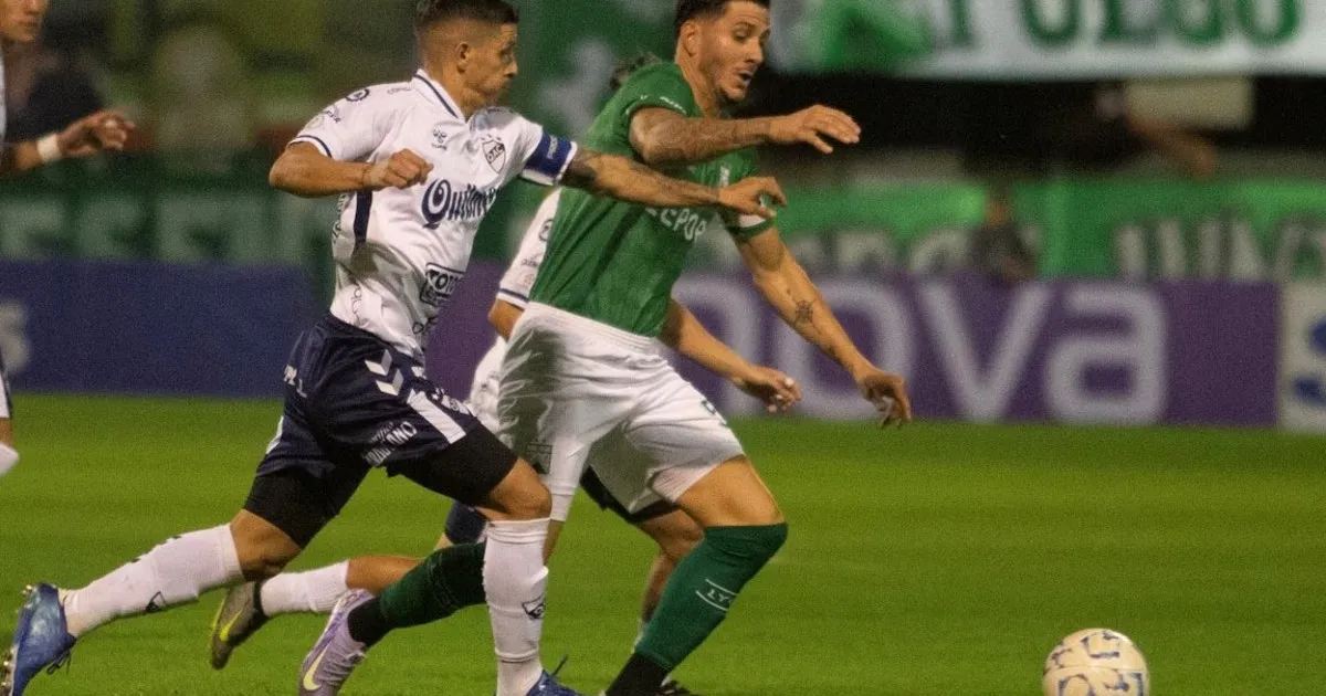 “El Cervecero” recibe a Ferro en el Centenario en lo que será un duelo de necesitados