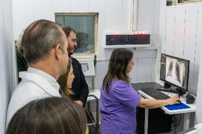 Se puso en funcionamiento la digitalización del sistema de rayos del Hospital Oller en Solano