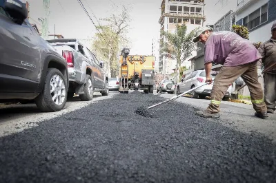 Se realizaron trabajos de bacheo en Quilmes Centro