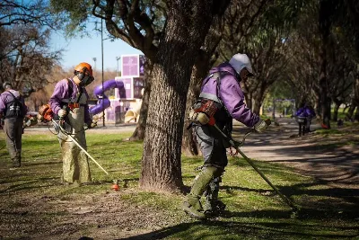 Se realizó un operativo de servicios públicos en inmediaciones del Parque de la Ciudad