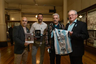 El Mate: el apodo mítico y la camiseta que exhibe el nuevo Museo en el corazón de Buenos Aires