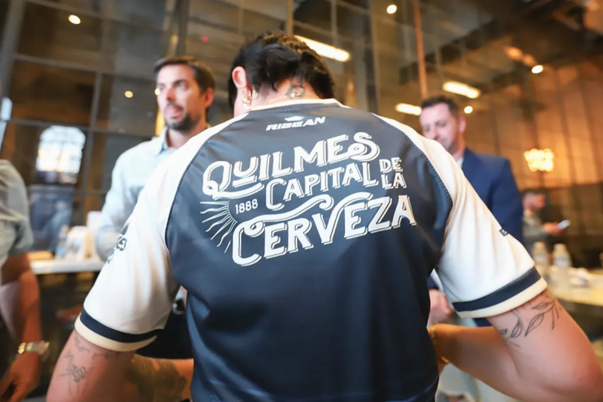 Presentaron en Cervecería Quilmes la ley que declara a la ciudad como capital provincial de la Cerveza