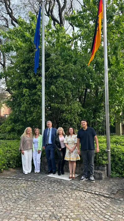 El Hospital Iriarte continúa la modernización de su centro quirúrgico con el apoyo de la Embajada de Alemania