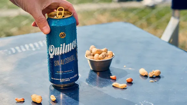 Quilmes invita a disfrutar de su variedad Sin Alcohol a $1 en la app TADA durante la veda electoral