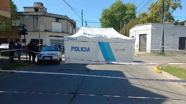 Delincuente murió tras intentar robar un auto y tirotearse con la policía