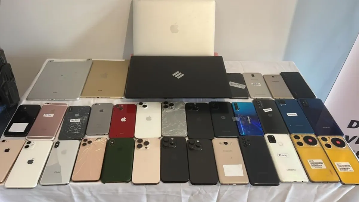 Cayó banda que robaba iphones en Plaza Conesa