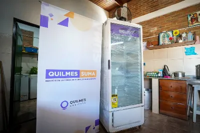 Mayra Mendoza entregó equipamiento para centro comunitario del barrio La Matera