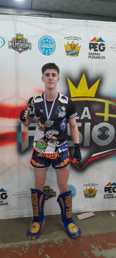 Un joven de Bernal representará a la Argentina en el Mundial de Kickboxing en Abu Dhabi