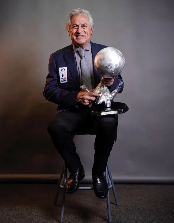Fillol, orgullo cervecero: el “Pato” ingresó al Salón de la Fama de la FIFA