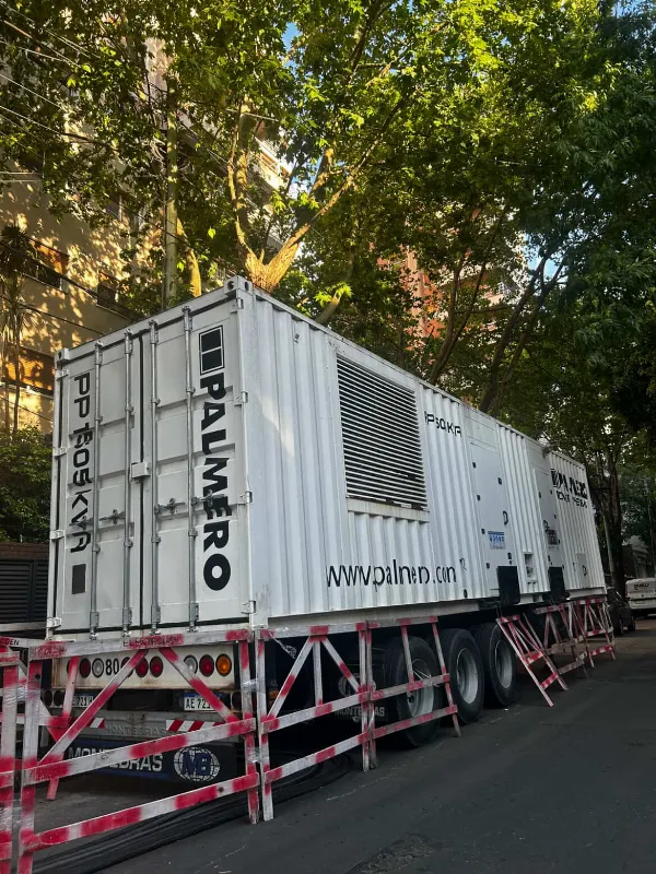 Casi 700 vecinos de Quilmes siguen sin luz por una falla de EDESUR y crece la preocupación en el barrio