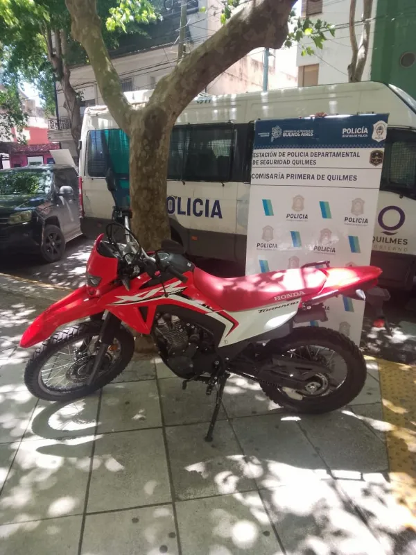 Detenido por intento de robo bajo la modalidad "Motochorro" en el centro de Quilmes