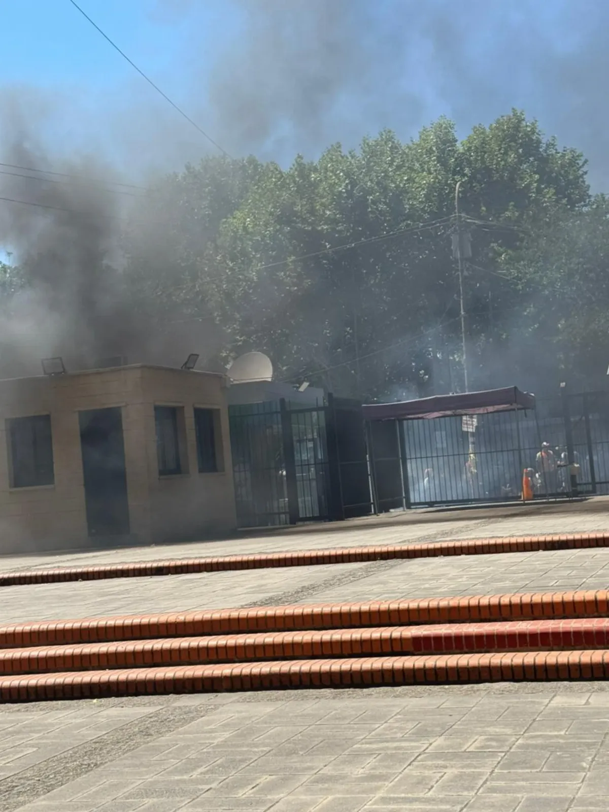 Caos y graves incidentes en la Municipalidad de Quilmes durante una protesta de trapitos