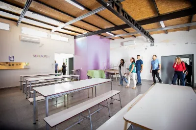 Obras de refacción en la Escuela Primaria N° 35 de Quilmes Oeste