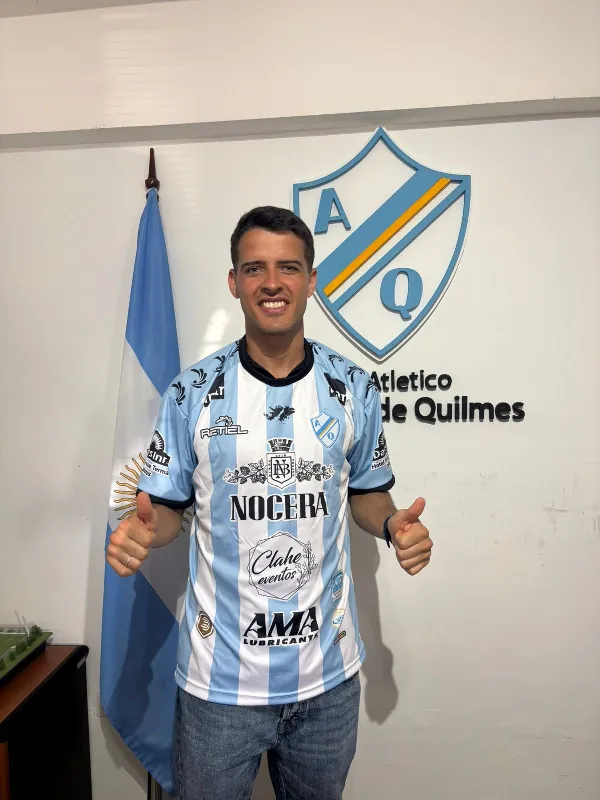Alexis Zárate vuelve a jugar al fútbol y en “Los Mates”