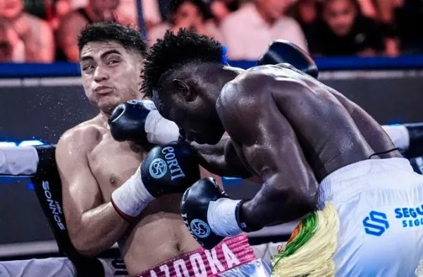 El impresionante KO del boxeador senegaloquilmeño Bamba Niang y un gran gesto solidario con su rival