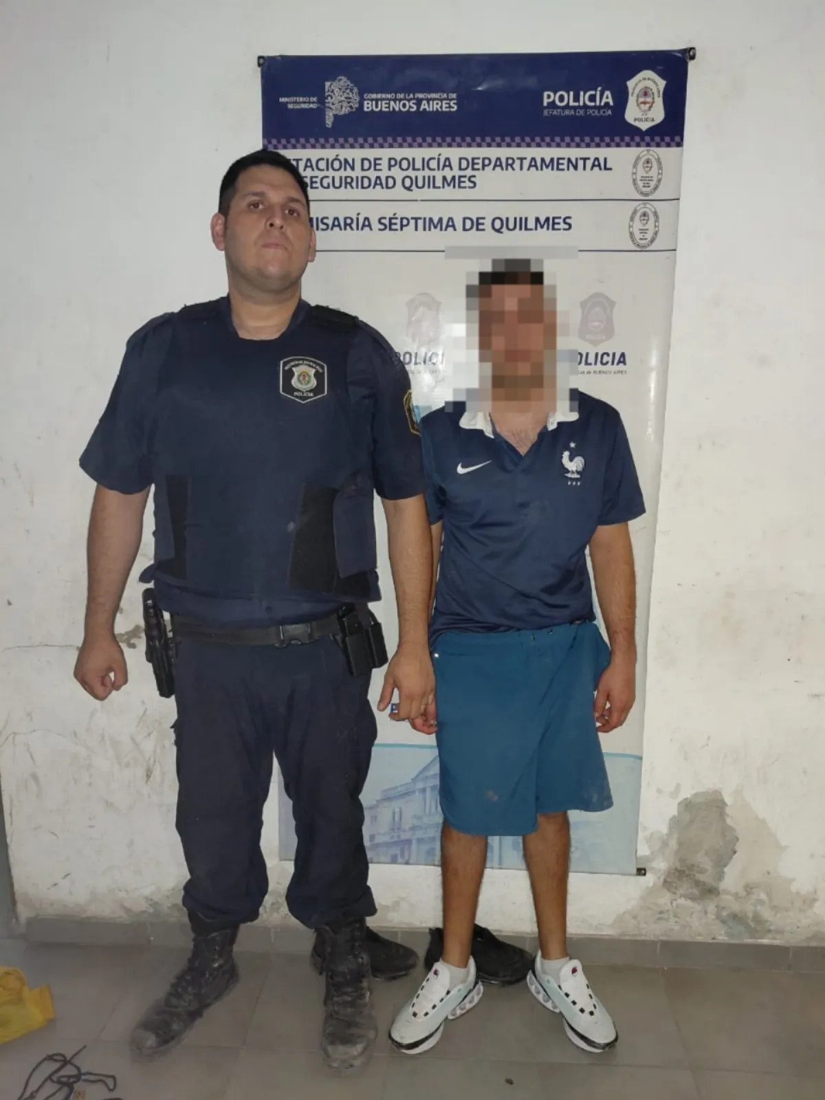 Una discusión entre amigos terminó con un disparo y tres detenidos