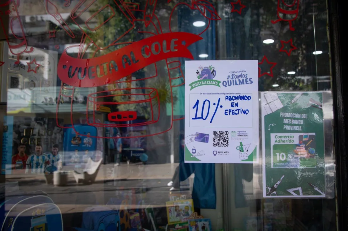 Ya se pueden obtener los descuentos en la compra de útiles escolares con la tarjeta Somos Quilmes