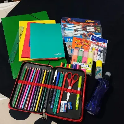 El Rotary de Ezpeleta lanza una colecta solidaria de útiles escolares