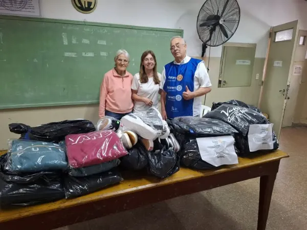 Rotary Club Ezpeleta realizó una nueva donación solidaria