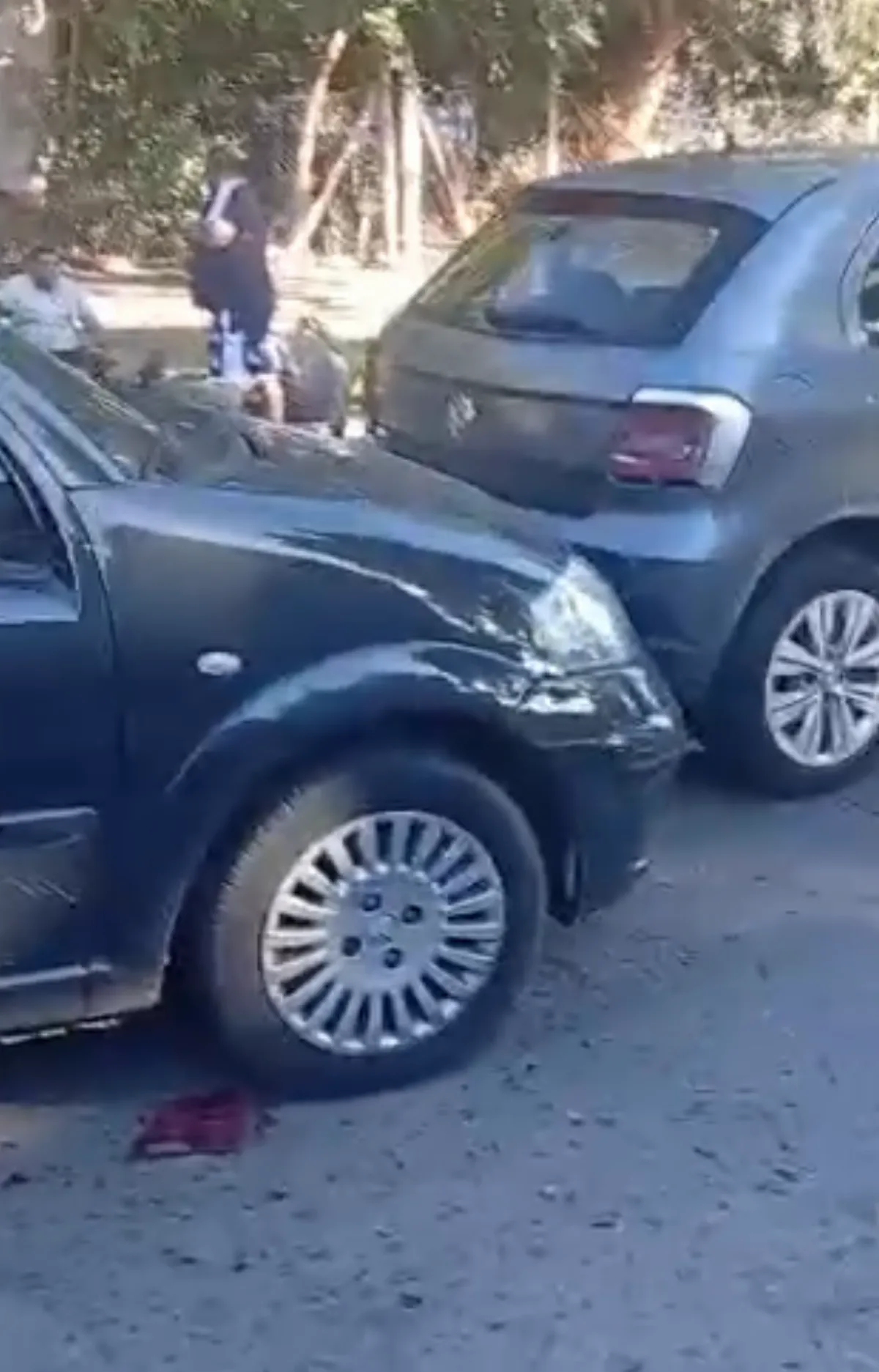 Choque múltiple frente al Museo del Transporte: cuatro autos involucrados y varios heridos