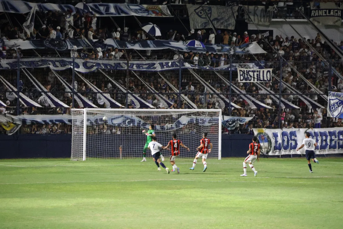 Quilmes goleó a Patronato y volvió a ganar después de seis meses