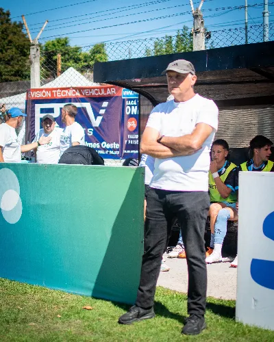 Fabián Cecconato ya no es más el técnico de “Los Mates”