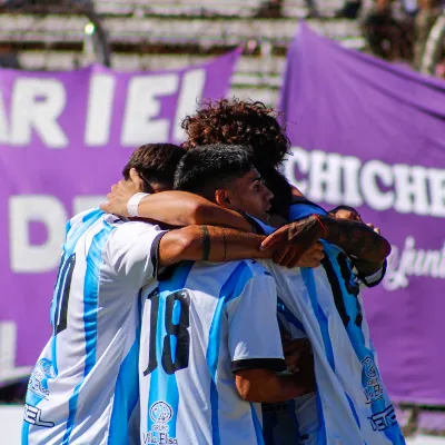 “Los Mates” rescataron un empate sobre el final frente a Villa Dálmine