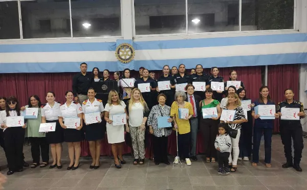 El Rotary Club de Ezpeleta distinguió a mujeres destacadas de la comunidad
