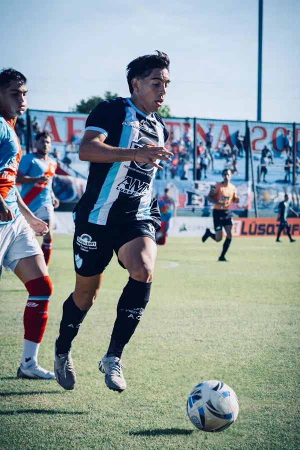 “Los Mates” retornaron al triunfo ante Arsenal de visitante