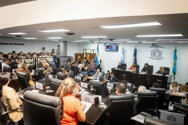 El oficialismo impuso su mayoría en la primera sesión ordinaria del HCD