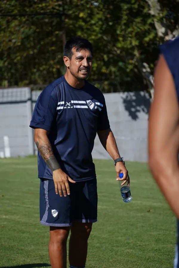 Leandro Gracián: “Estamos con mucha bronca por el desarrollo del partido”