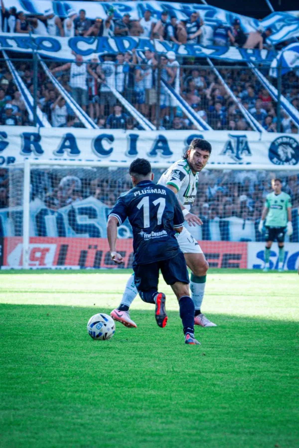“El Cervecero” empató ante Nueva Chicago en el retorno del público visitante al Centenario