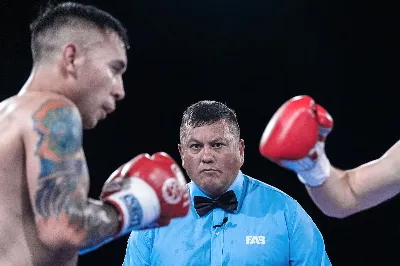 El árbitro solanense, Mariano Soraire, dirigió dos peleas por títulos AMB en Chile