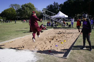 Primer encuentro de deportes de escuelas educación especial privadas en el Polideportivo