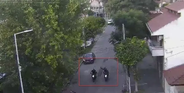 Dos detenidos tras chocar con una moto robada en Quilmes Oeste